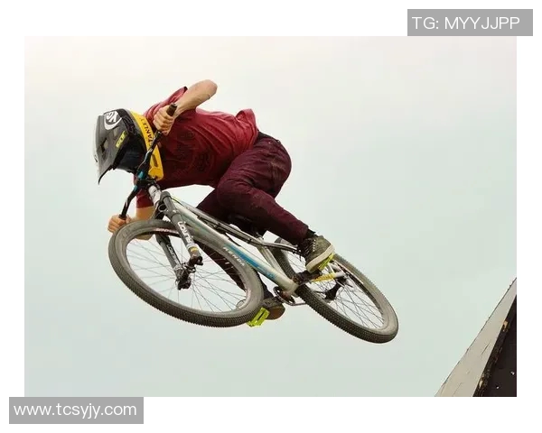 成都与南京极限运动队赛后技术分析与战术对比探讨 成都与南京极限运动队赛后技术分析与战术对比探讨